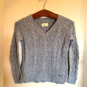 Hollister V neck Sweater